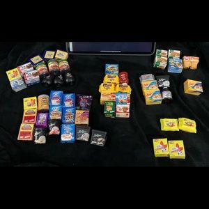 Shopkins Real Littles Mini Mart (Random 8)